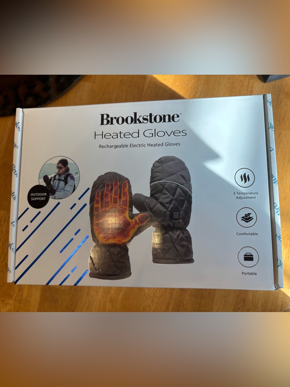 Brookstone Black Quilted Rechargeable Heated Gloves